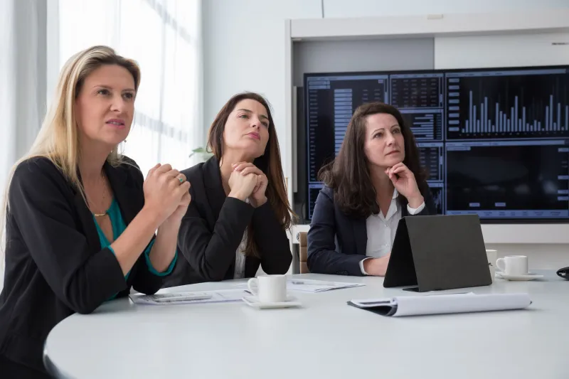 The Approval Spiral: How Enterprise Consensus Culture Is Quietly Killing the Decisions That Matter Most