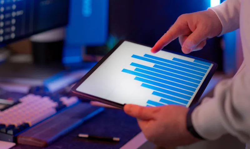 Performance on Paper: How Enterprise KPI Frameworks Quietly Lose Their Grip on Reality